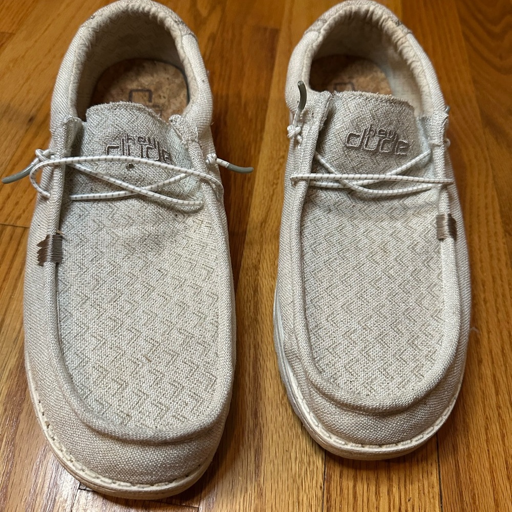 Hey Dude Wally  men’s shoes size 10